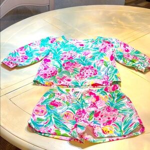 Lilly Pulitzer girls play set two pieces 4-5 perfect condition